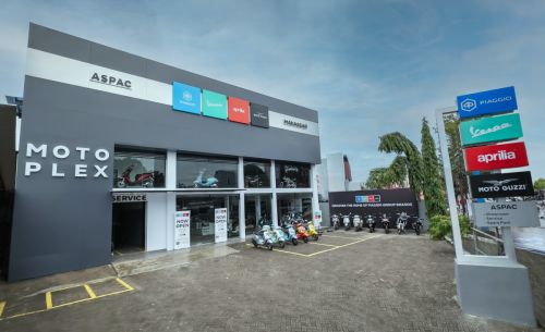 PT Piaggio Indonesia Delivers Further Service Enrichment in Sulawesi through the First Motoplex 4 Brands Dealership